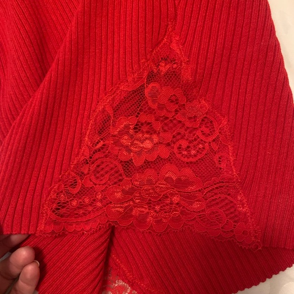 Guess sexy lacy red valentine sweater dress medium - Picture 2 of 4